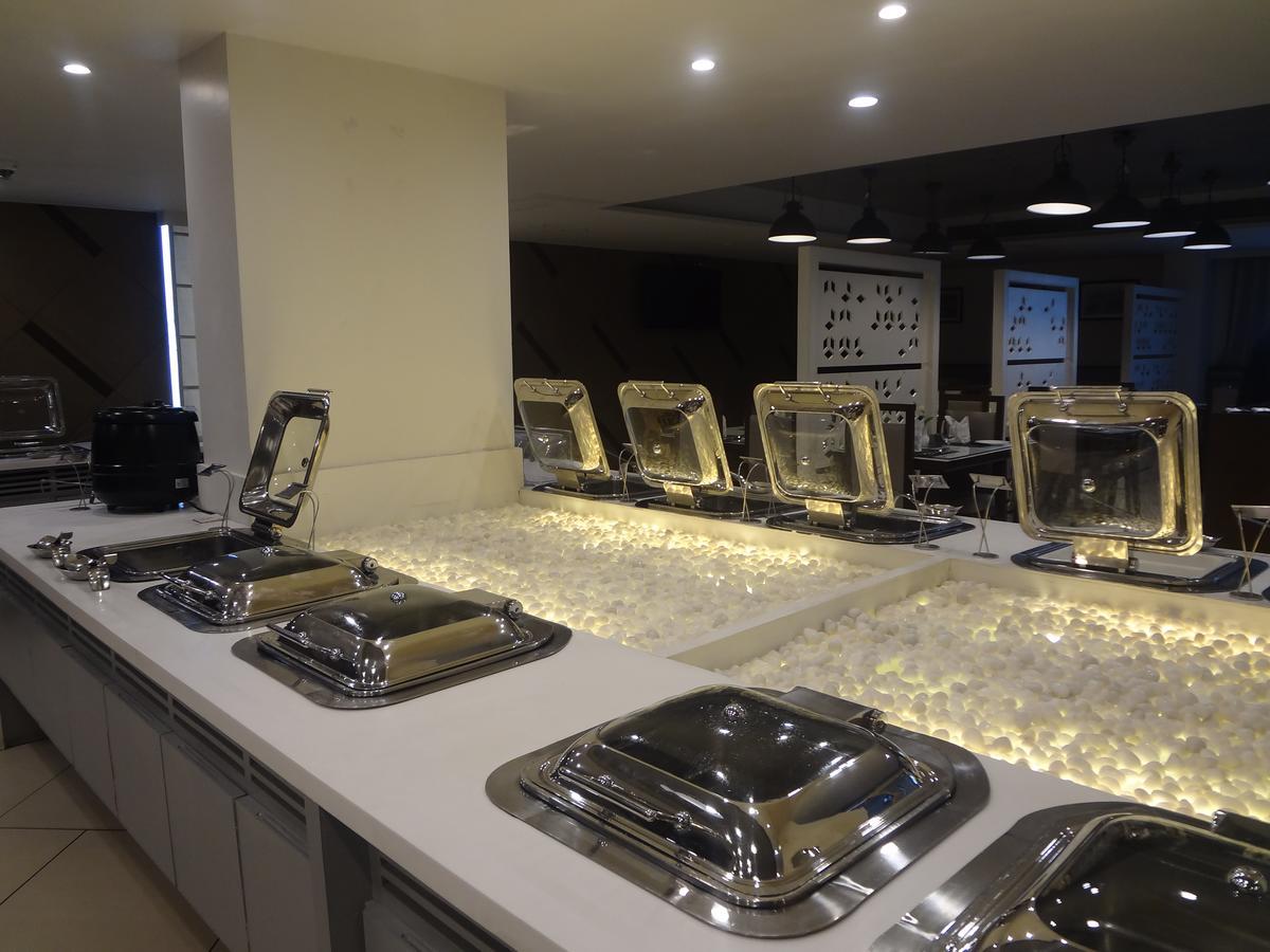 Comfort Inn Donil Vadodara Luaran gambar