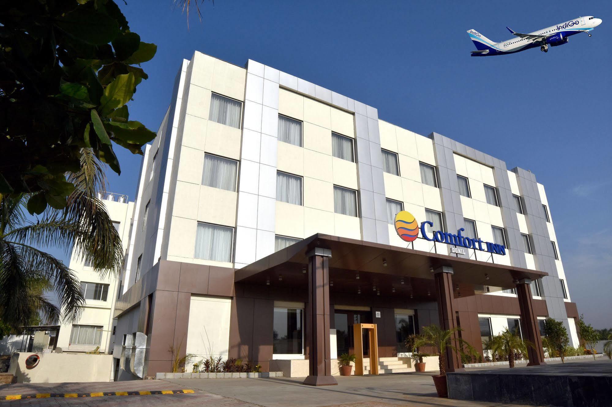 Comfort Inn Donil Vadodara Luaran gambar