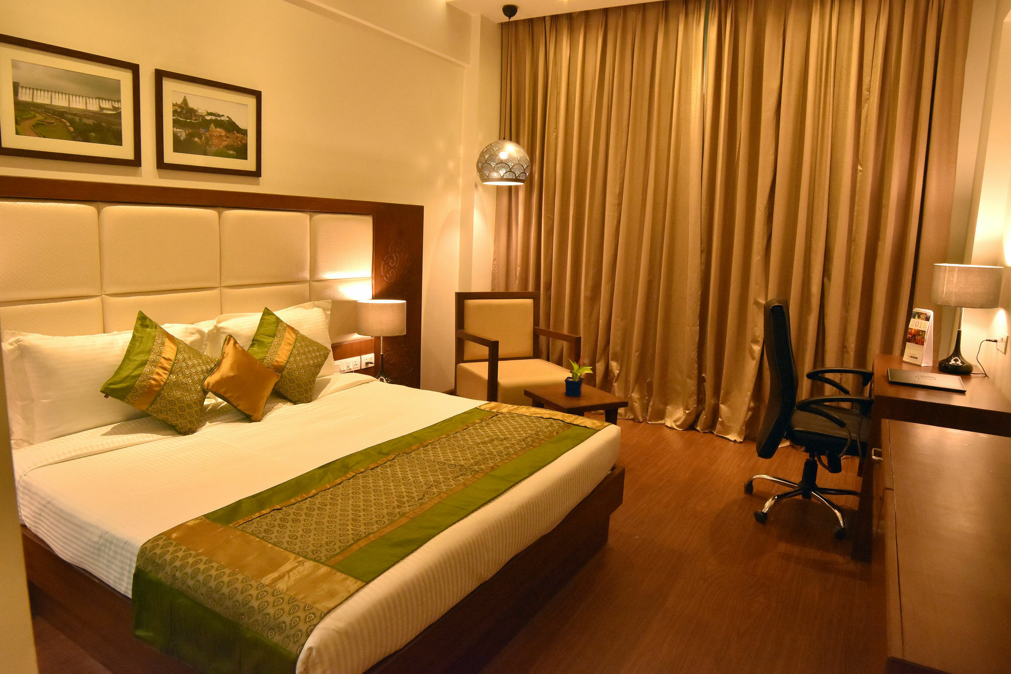 Comfort Inn Donil Vadodara Luaran gambar